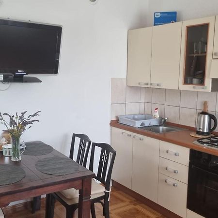 Apartmani Anna Vir Extérieur photo