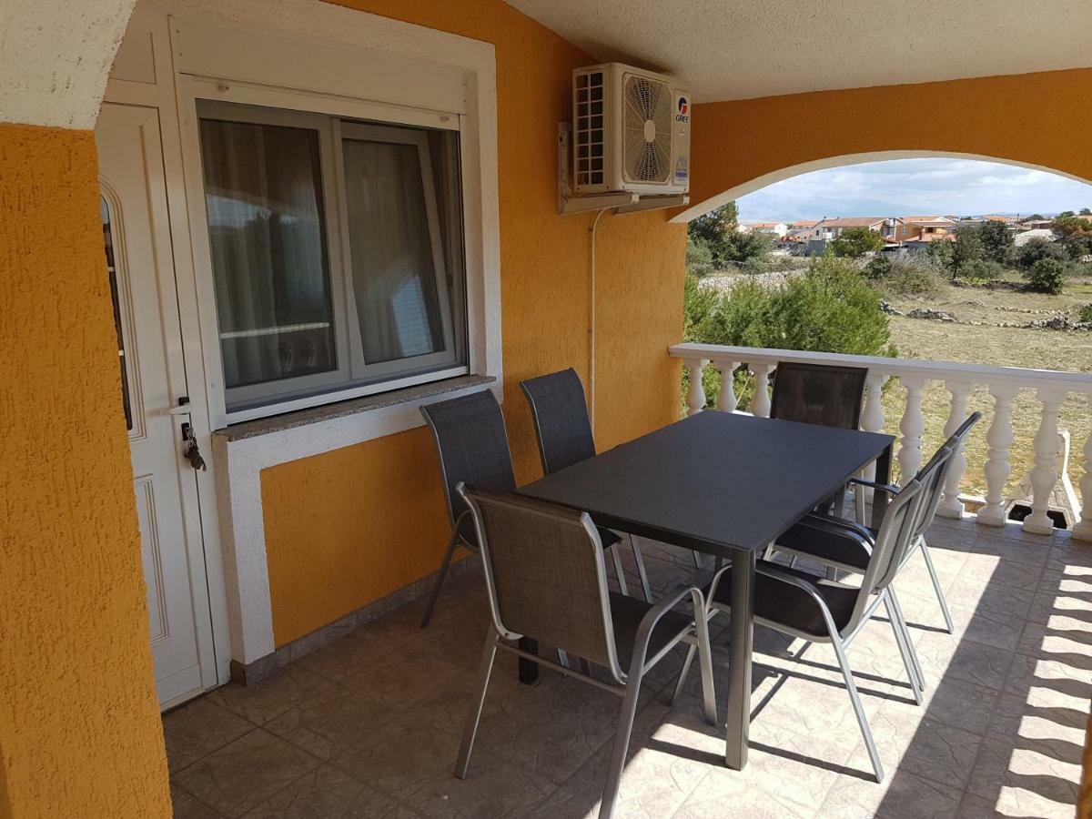 Apartmani Anna Vir Extérieur photo
